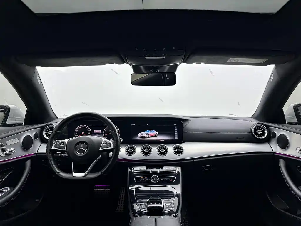Mercedes-Benz E-Class 2017 — фото 14