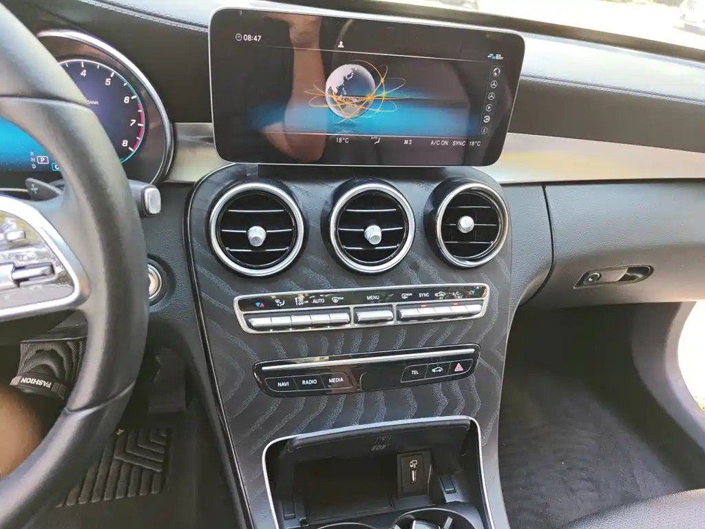 Mercedes-Benz C-Class 2019 — фото 10