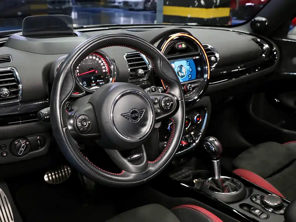 MINI JCW Clubman 2019 — фото 14
