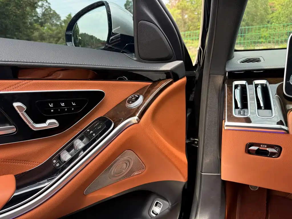 Mercedes-Benz Maybach S-Class 2021 — фото 10