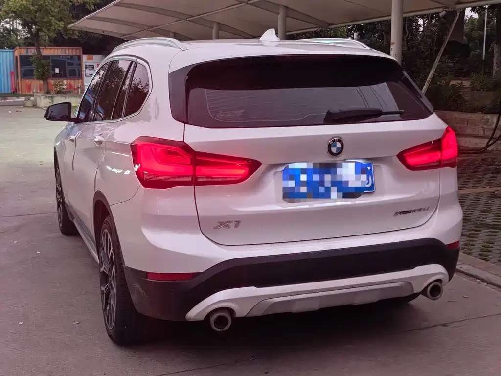 BMW X1 2020 — фото 4