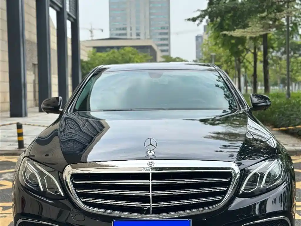 Mercedes-Benz E-Class 2019 — фото 1