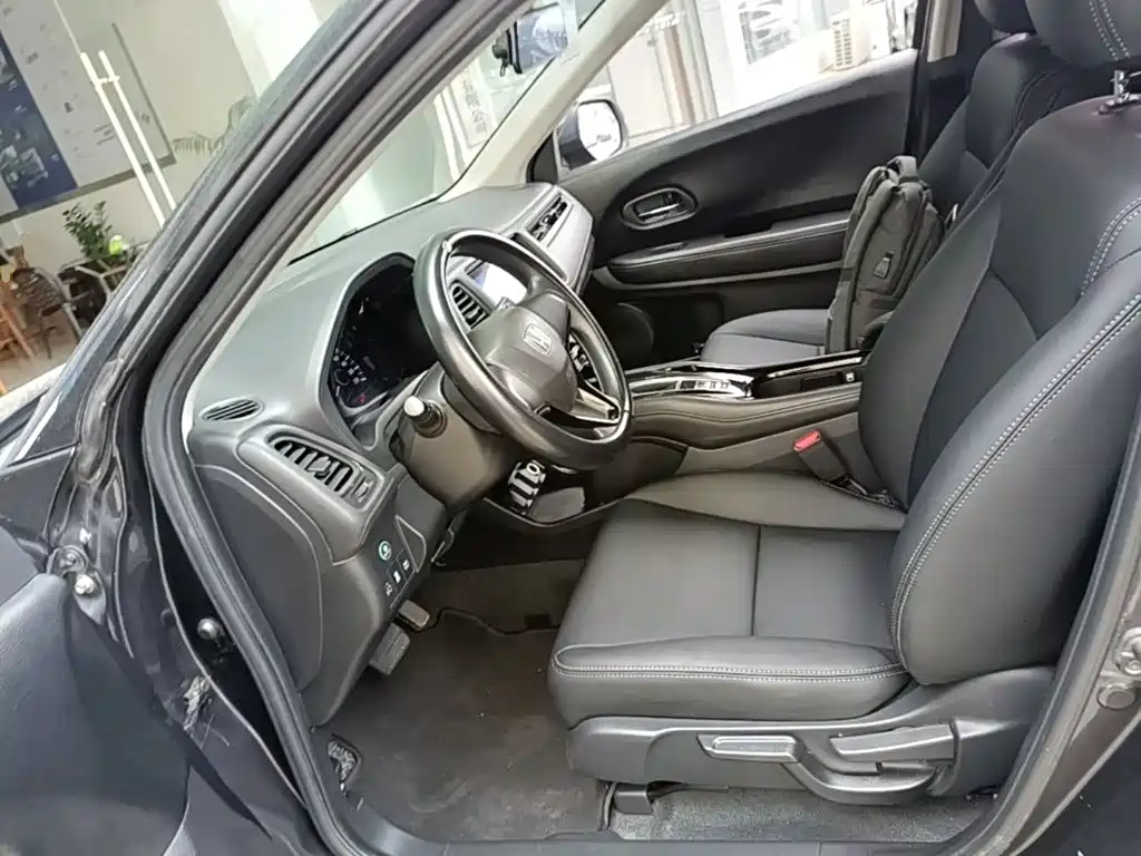 Honda Vezel 2020 — фото 11