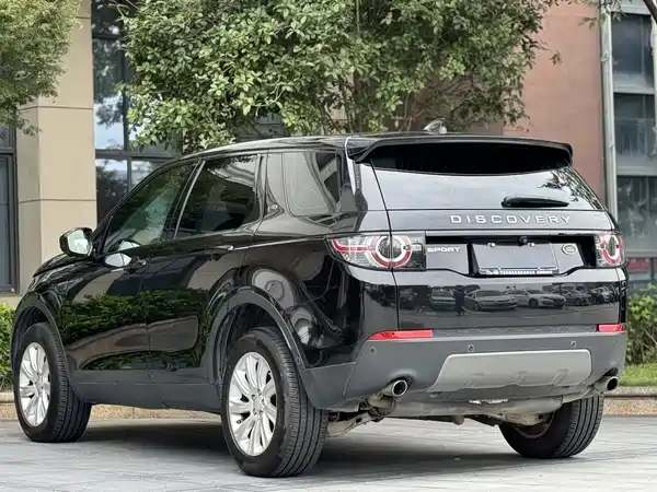 Land Rover Discovery Sport 2017