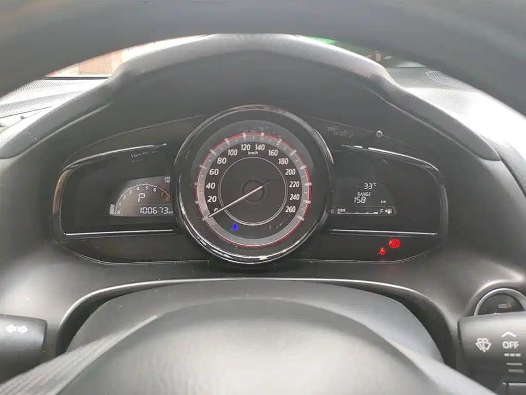 Mazda 3 Axela 2016 — фото 12