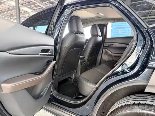 Mazda CX-30 2024