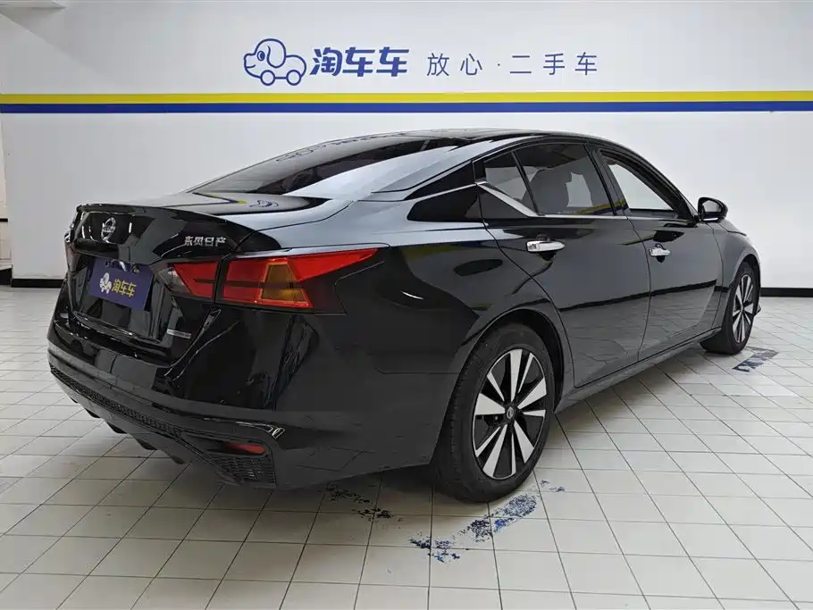 Nissan Teana 2021 — фото 3