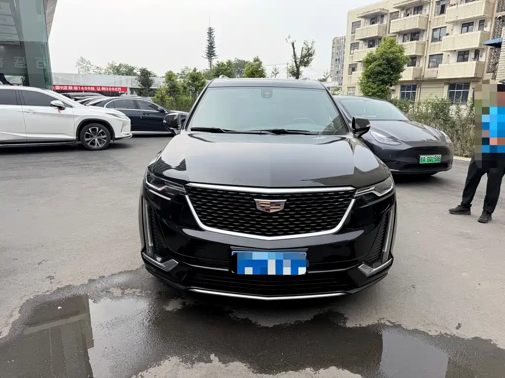 Cadillac XT6 2021 — фото 2