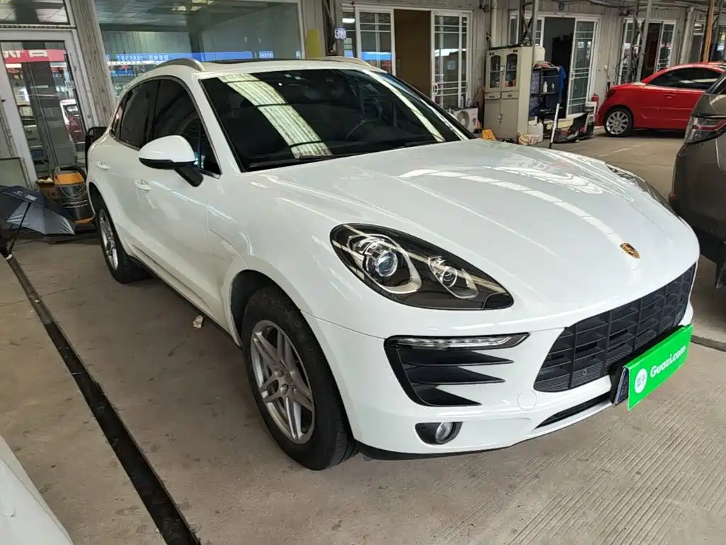 Porsche Macan 2017 — фото 4