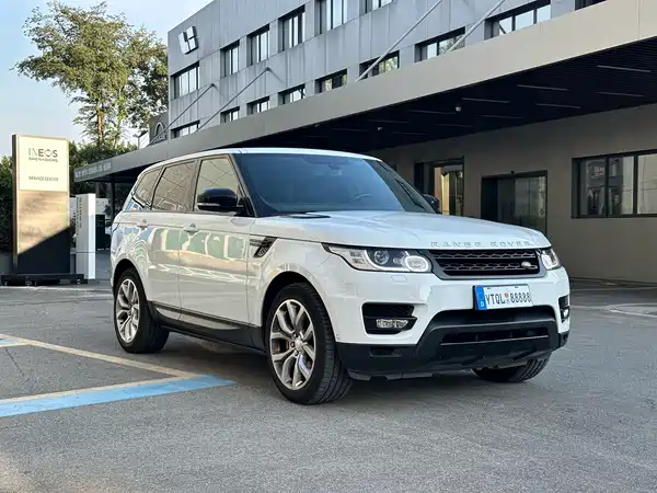 Land Rover Range Rover Sport 2015