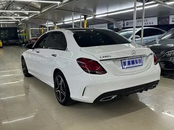 Mercedes-Benz C-Class 2021