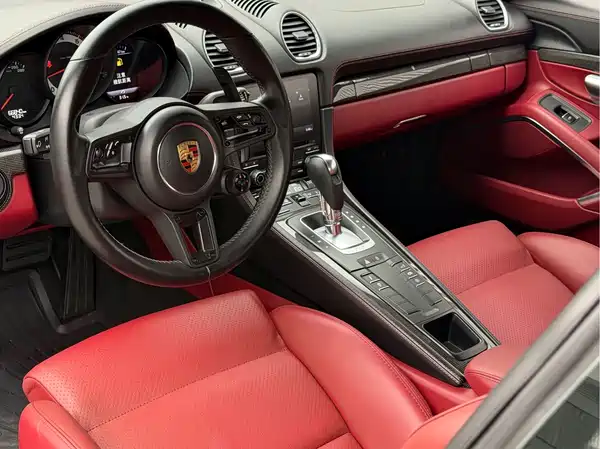Porsche 718 2021