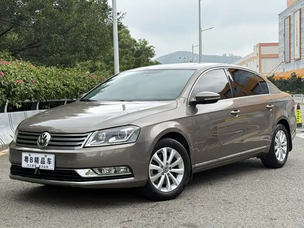 Volkswagen Magotan 2014