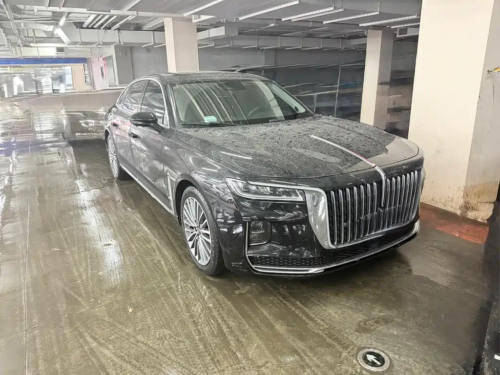 Hongqi H9 2022 — фото 1