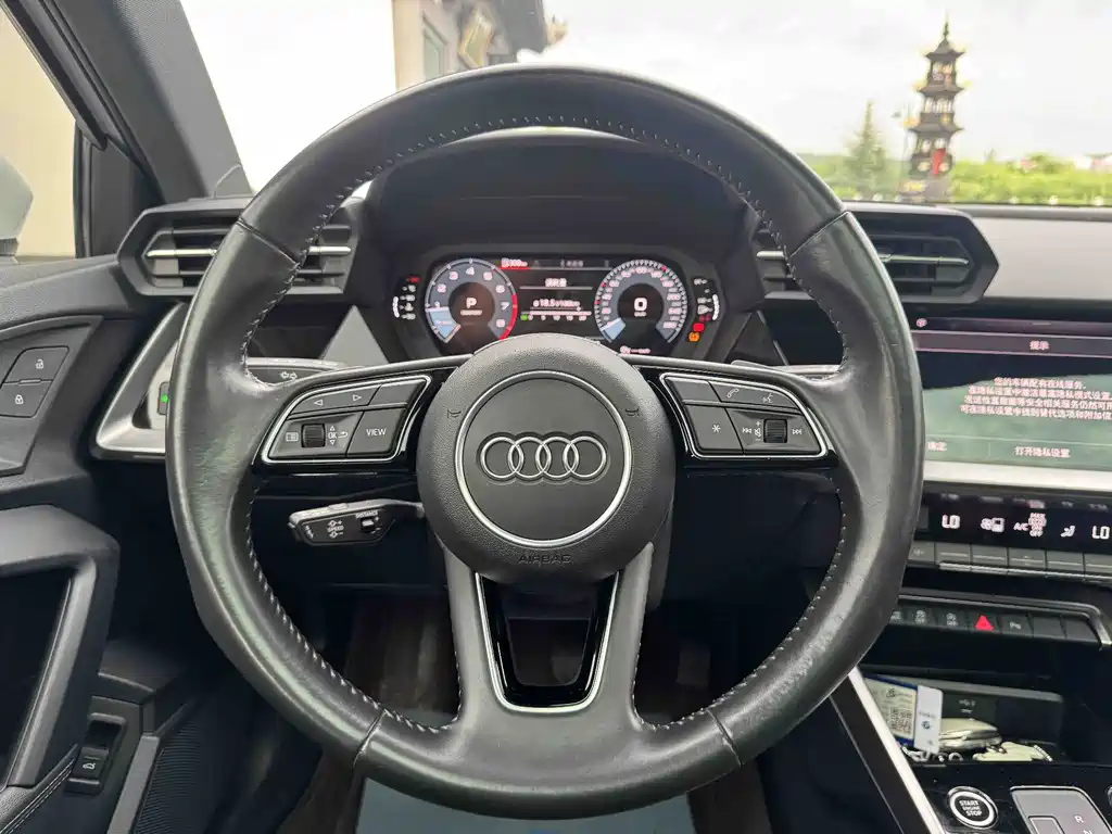 Audi A3 2021 — фото 14