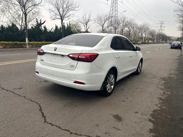 Roewe 360 2018