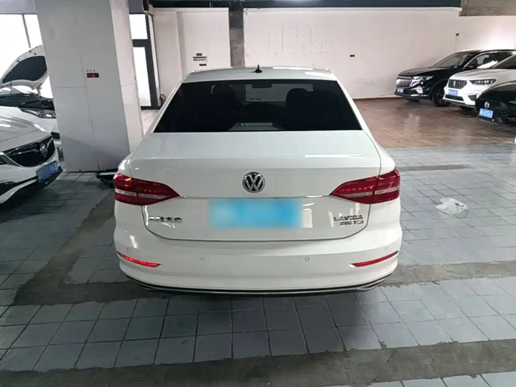 Volkswagen Lavida 2020