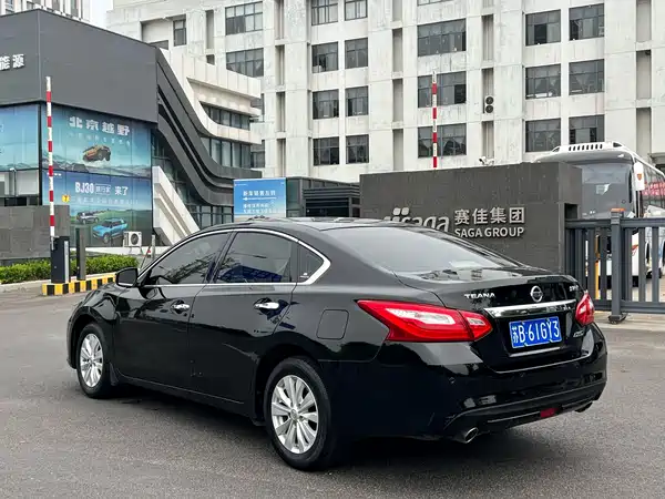 Nissan Teana 2018