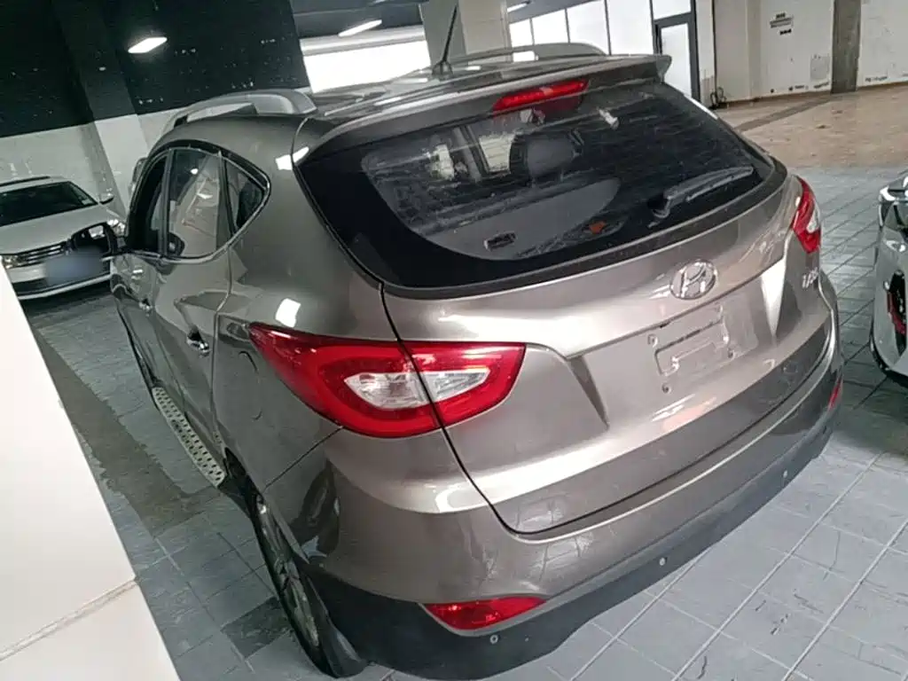 Hyundai ix35 2015 — фото 5