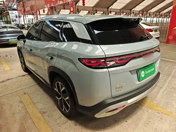 BYD Song L DM-i 2025