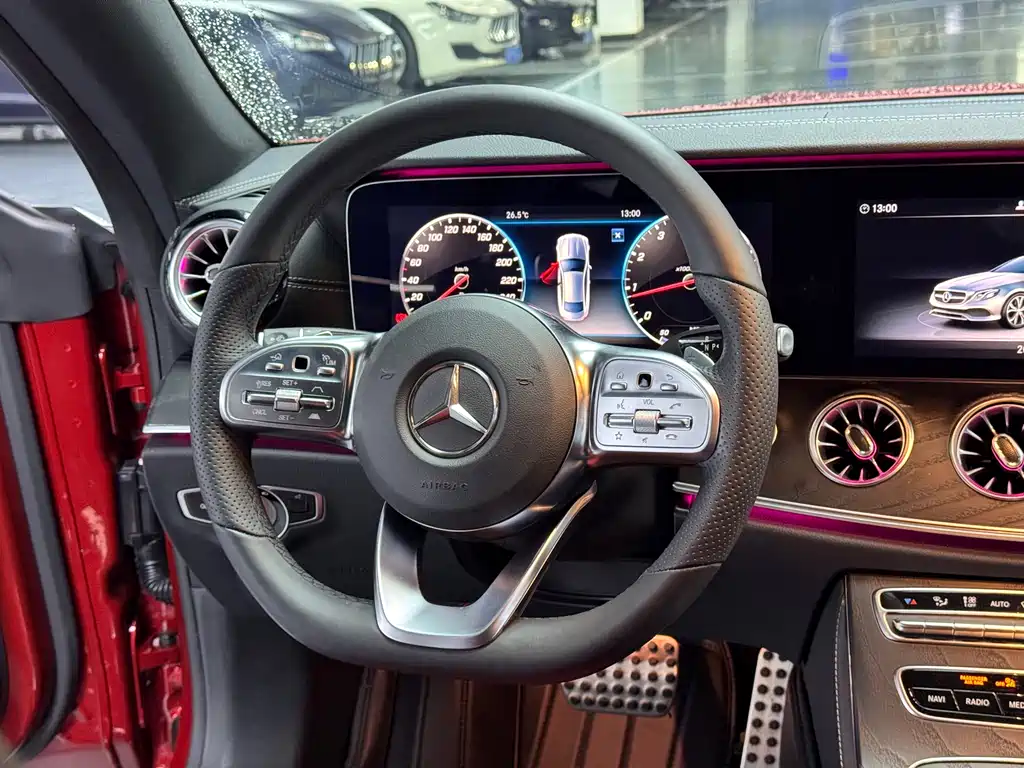 Mercedes-Benz E-Class 2019 — фото 14
