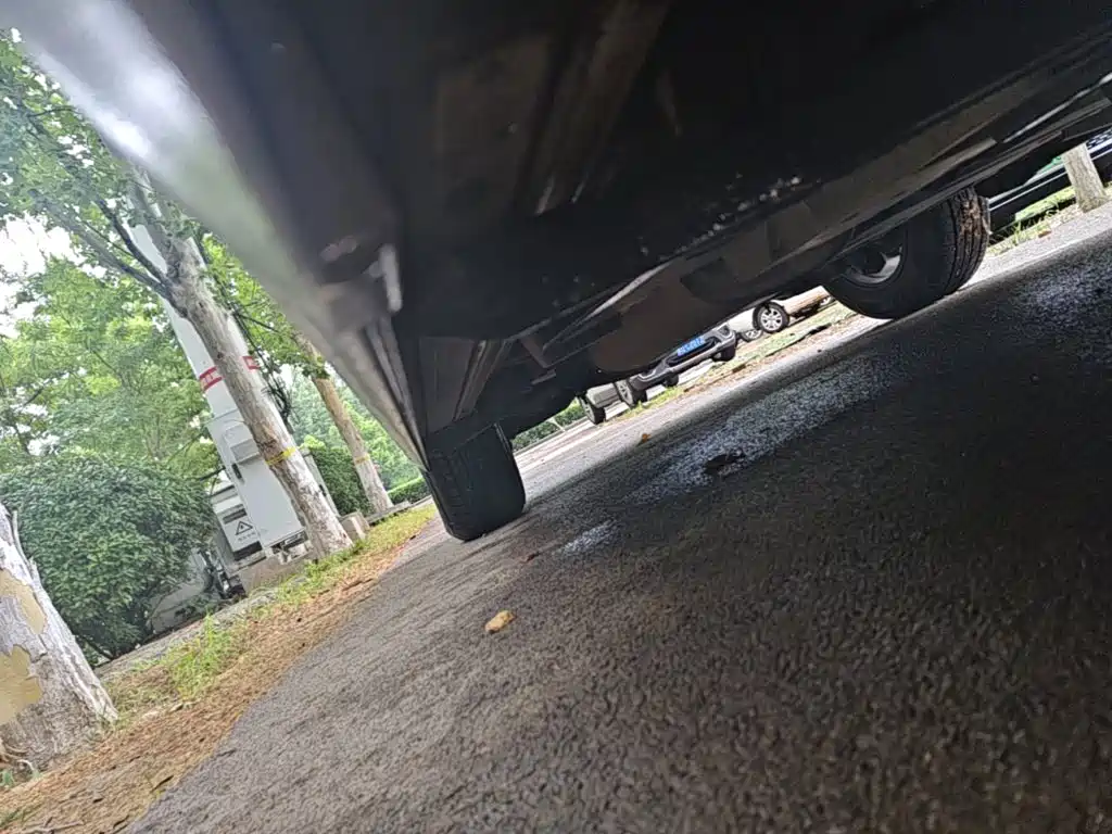 Toyota RAV4 2015 — фото 19