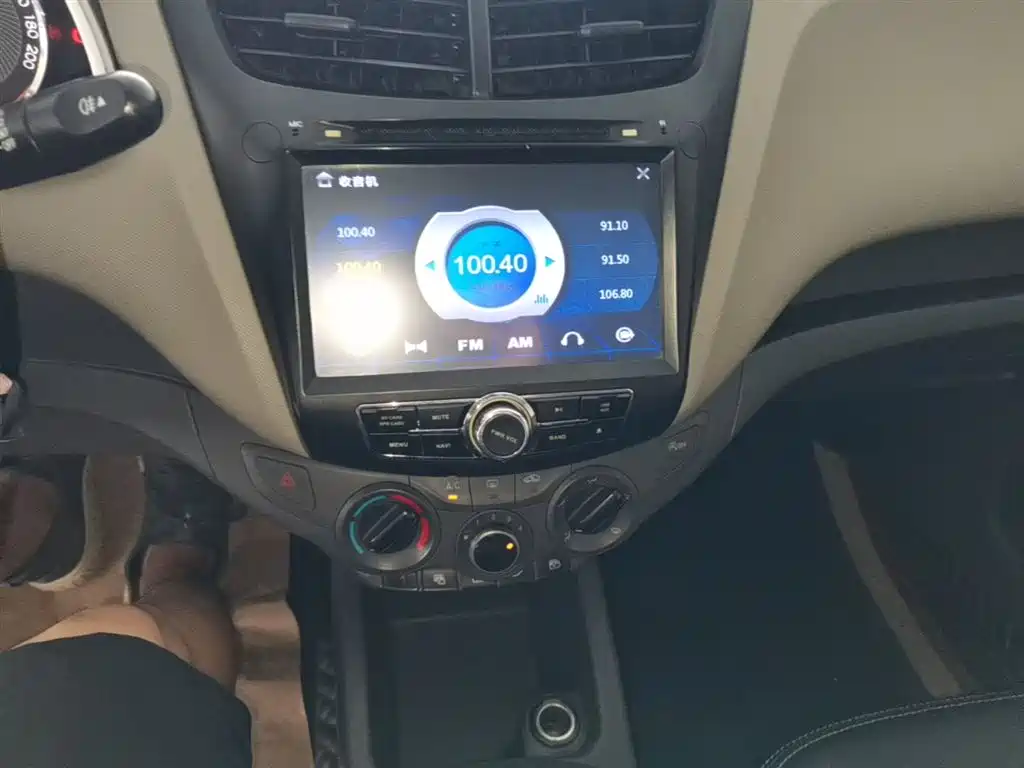 Chevrolet Sail 2015 — фото 13