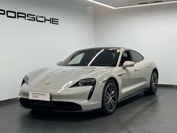 Porsche Taycan 2023