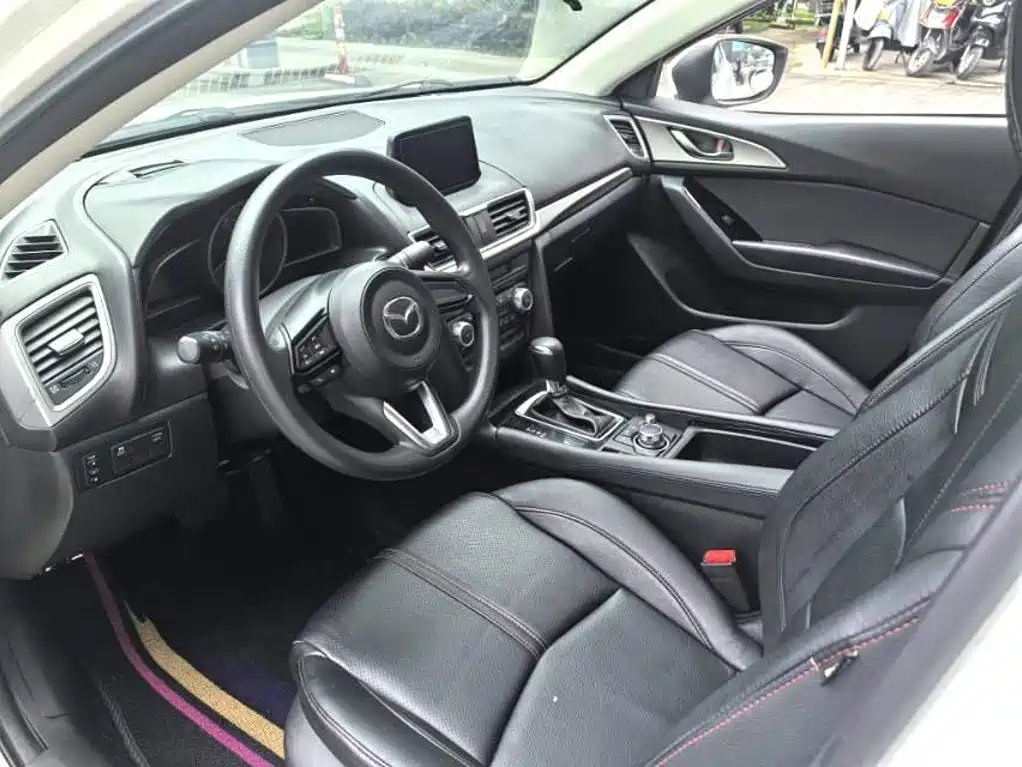 Mazda 3 Angkesela 2019 — фото 12