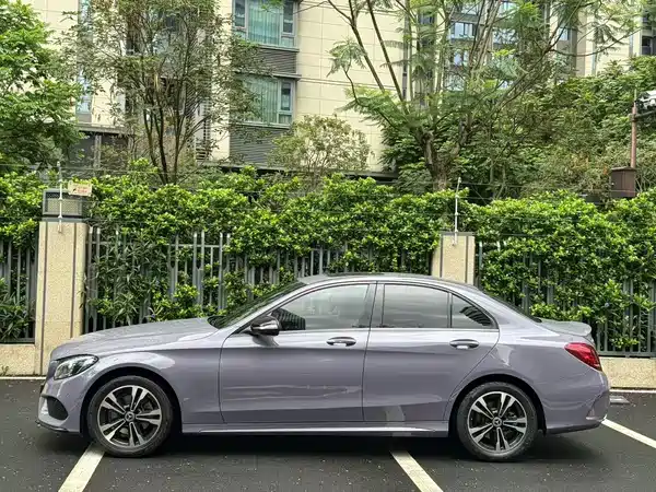 Mercedes-Benz C-Class 2017