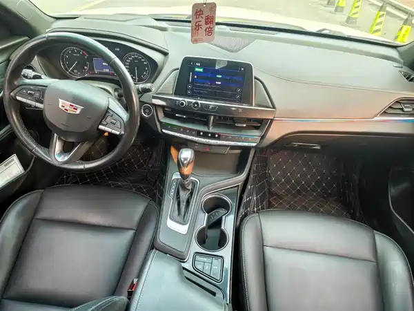 Cadillac CT4 2020