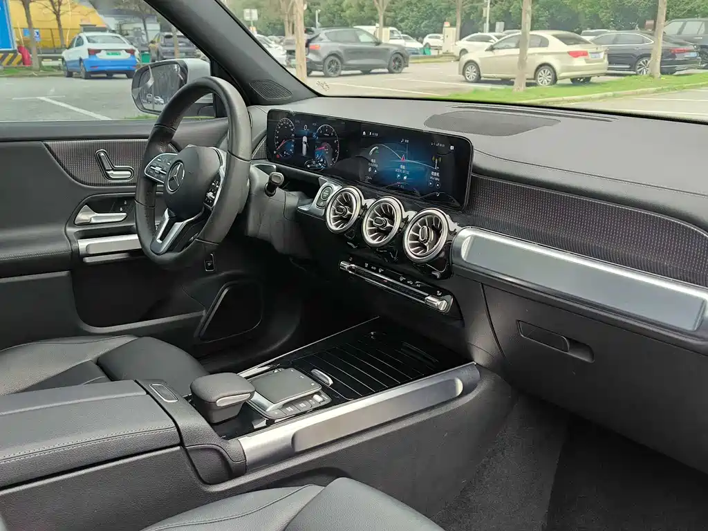 Mercedes-Benz GLB 2021 — фото 10