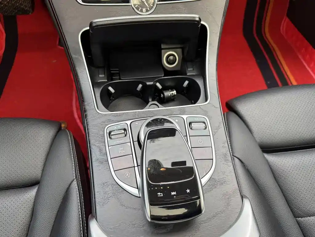 Mercedes-Benz C-Class 2017 — фото 10