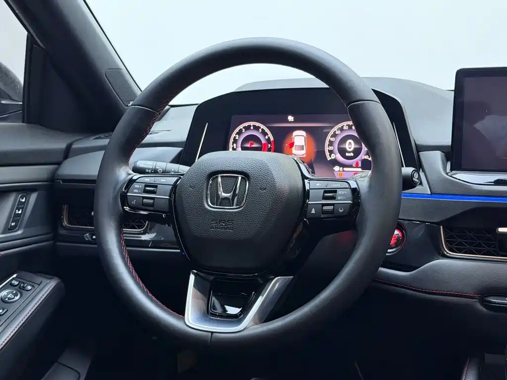 Honda Inspire 2024 — фото 11