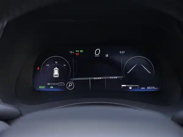 Toyota Crown Kluger 2022