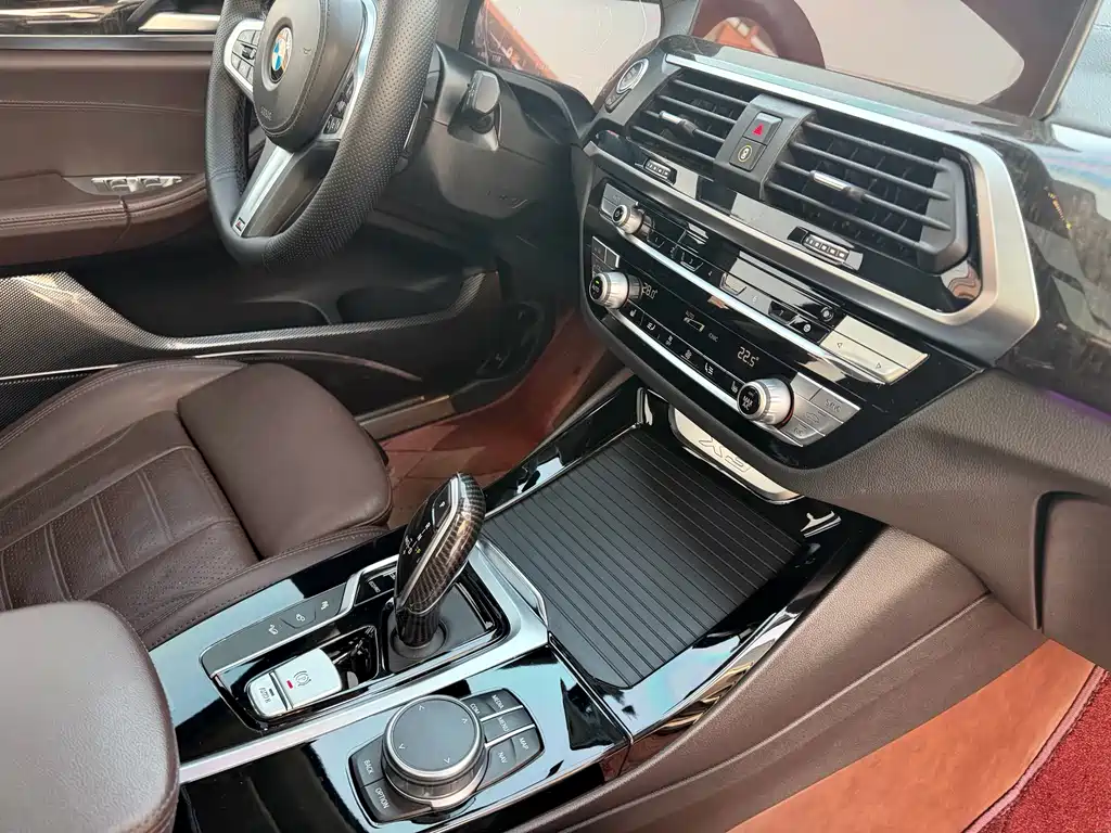 BMW X3 2020 — фото 11