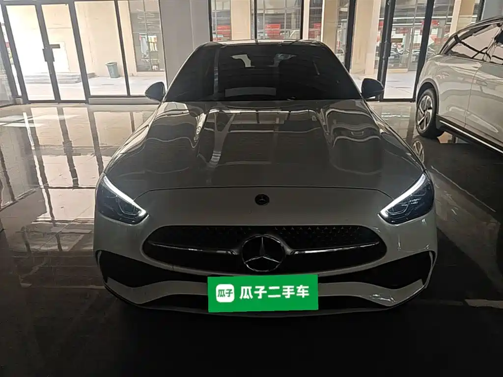 Mercedes-Benz C-Class 2023 — фото 3
