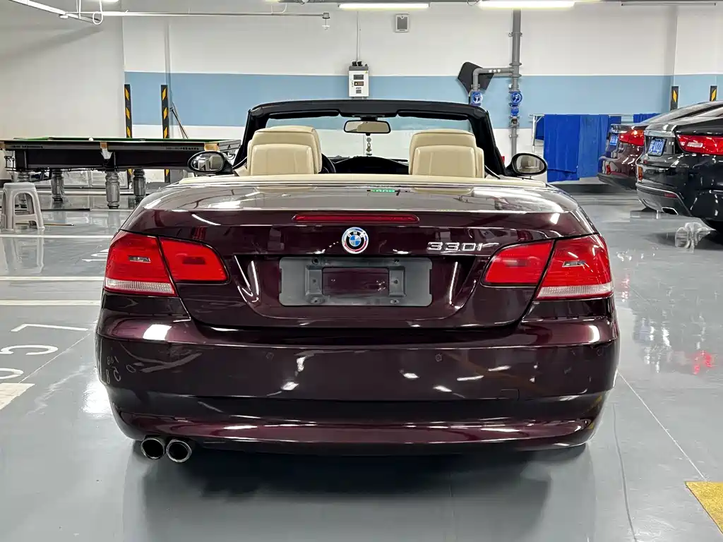 BMW 3 Series 2009
