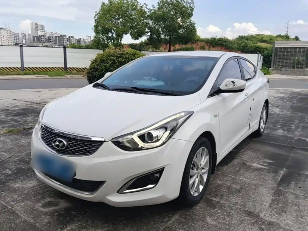 Hyundai Elantra 2018