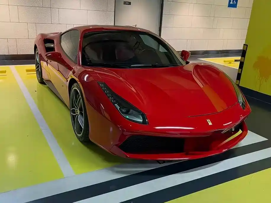 Ferrari 488 2017 — фото 3