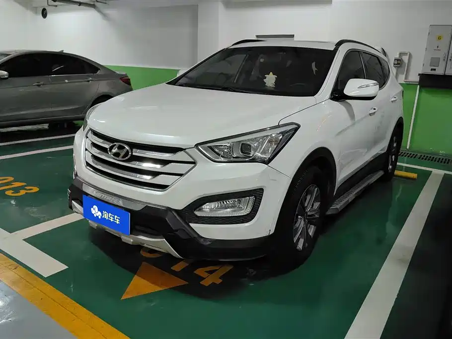 Hyundai Santa Fe 2015