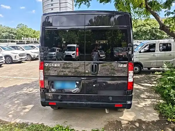 Dongfeng Yufeng 2025