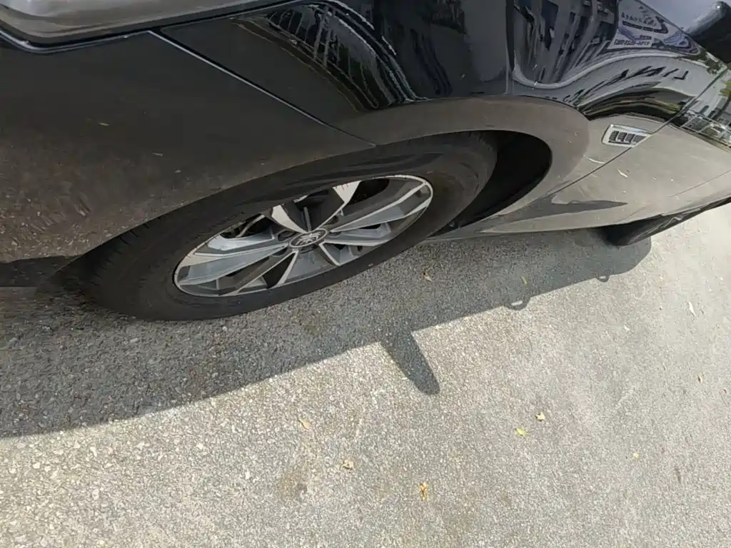 BYD Qin PLUS 2023 — фото 23