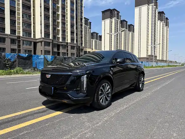 Cadillac XT5 2025