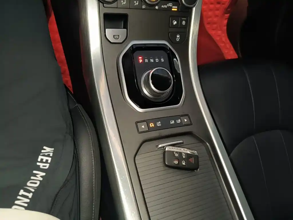 Land Rover Range Rover Evoque 2019 — фото 14