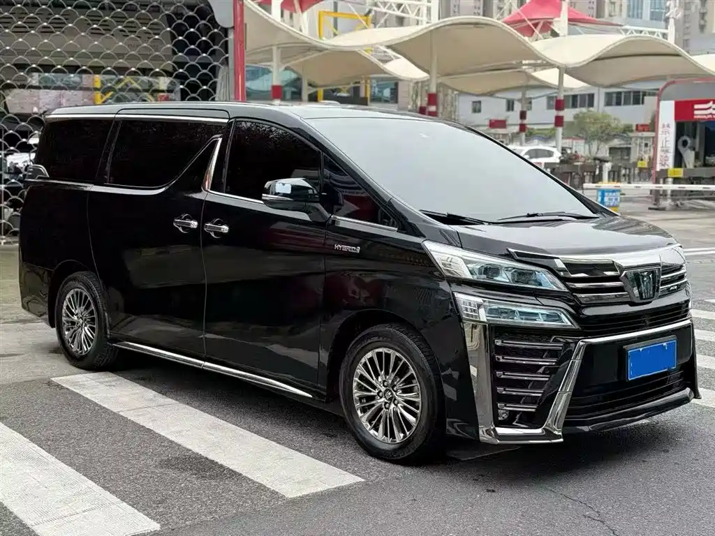 Toyota Vellfire 2022