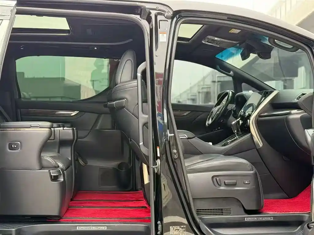 Toyota Vellfire 2022