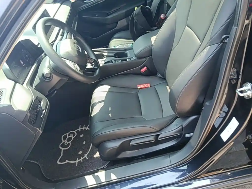Honda Accord 2025 — фото 11
