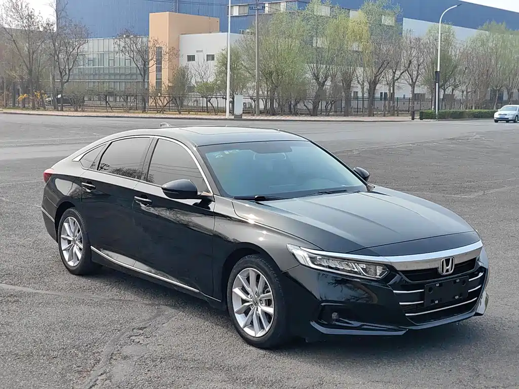 Honda Accord 2022 — фото 3