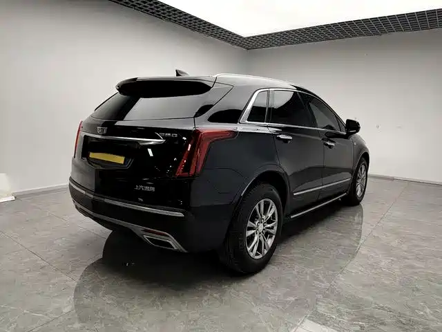 Cadillac XT5 2020 — фото 5
